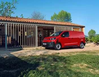 Nouveau CITROEN Jumpy utilitaire Diesel / Electrique - A partir de 31 700€ HT